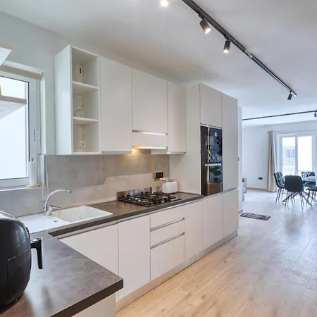 Sunsets, Silence & Style, Gozo With Terrace By 360 Estates 슬렌디