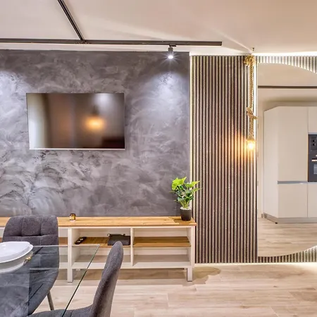 Sunsets, Silence & Style, Gozo With Terrace By 360 Estates * 슬렌디