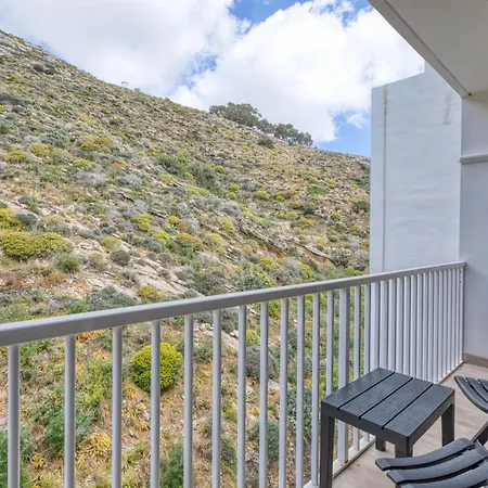 Апартаменты Sunsets, Silence & Style, Gozo With Terrace By 360 Estates *