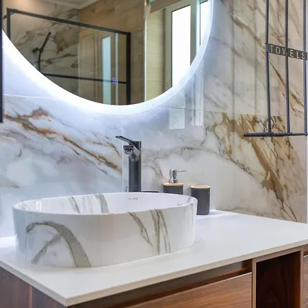 Appartement Sunsets, Silence & Style, Gozo With Terrace By 360 Estates *