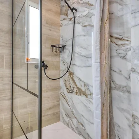 Sunsets, Silence & Style, Gozo With Terrace By 360 Estates Appartement *