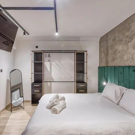 Appartement Sunsets, Silence & Style, Gozo With Terrace By 360 Estates Xlendi