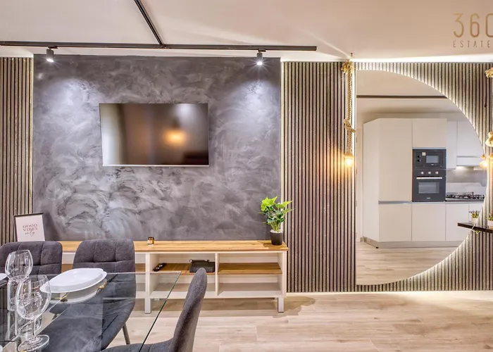 Sunsets, Silence & Style, Gozo With Terrace By 360 Estates * クレンディ